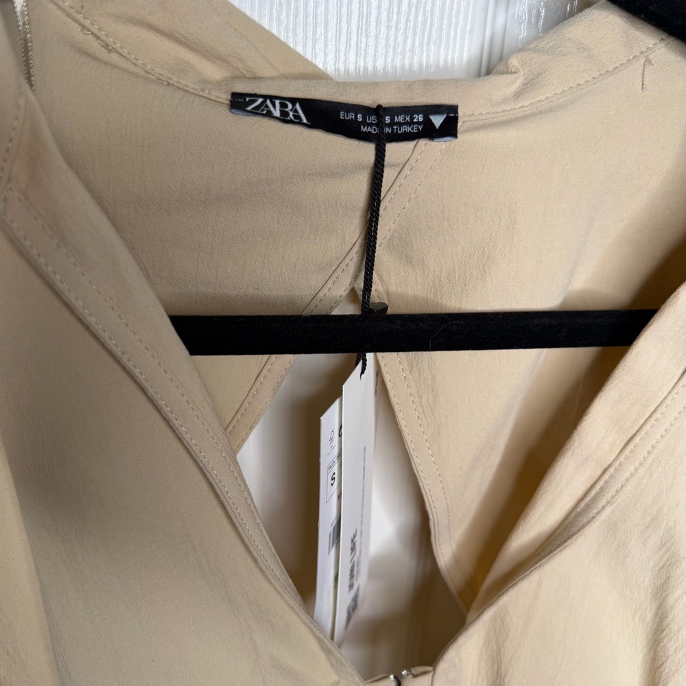 New Zara Cropped Long Sleeve Collar Shirt In Nude Cream Size Small - Picture 8 of 10